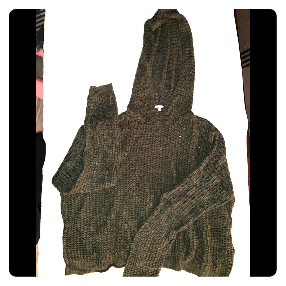 Olive green lightweight sweater